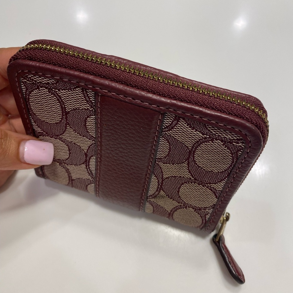 Coach Brown and Burgundy Signature Zip Wallet - Picture 2 of 4